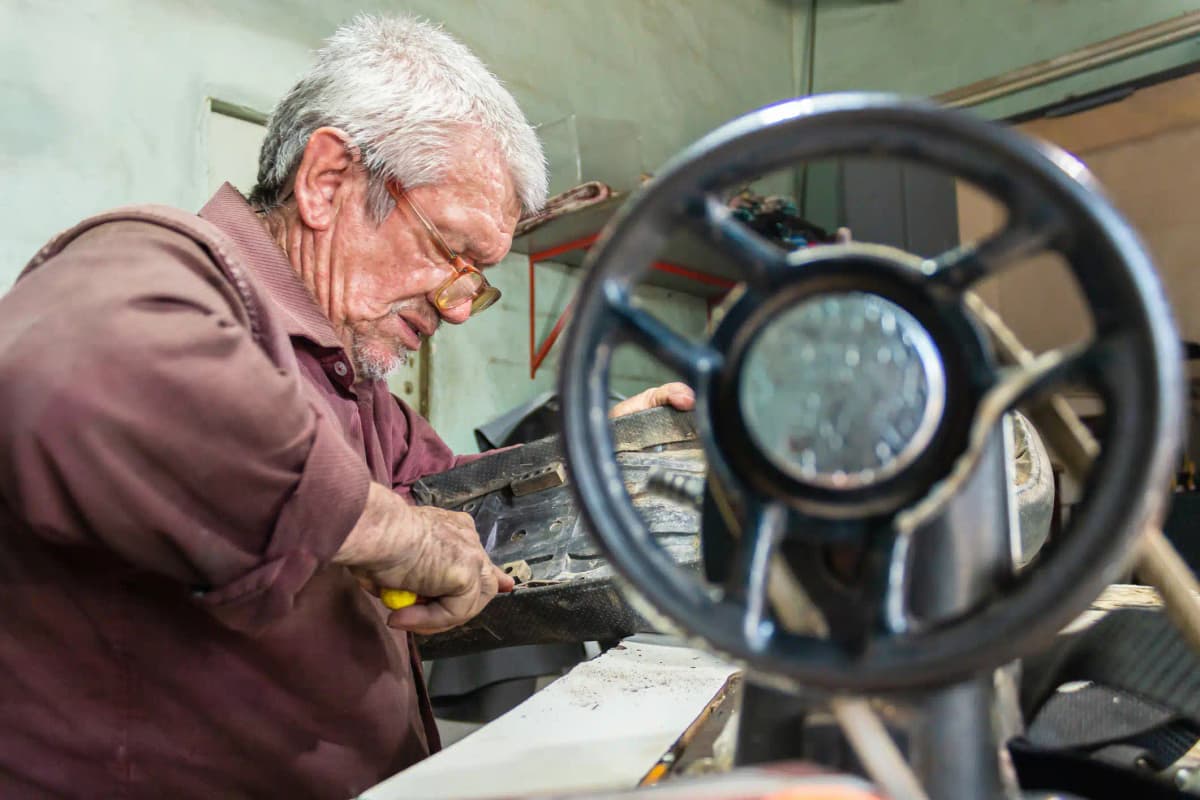 Homem garante aposentadoria após reconhecimento de exposição a hidrocarbonetos