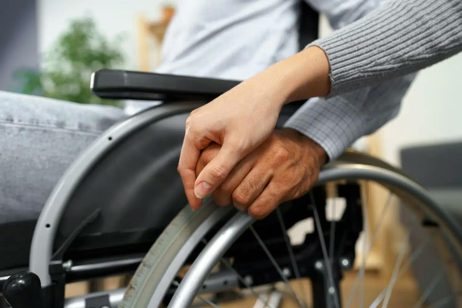 TRF3: Mulher com esclerose múltipla tem direito à Aposentadoria da Pessoa com Deficiência