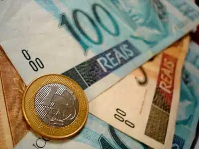 Nova tabela de expectativa de sobrevida do IBGE derruba aposentadorias