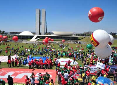 Apenas o fator previdenciário custaria R$ 97 bi