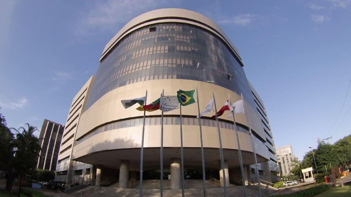 TRF4 concede BPC/LOAS para idosa de 86 anos em situação de miserabilidade