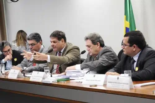 Aposentadoria especial para pescadores e período de defeso estão em debate na CAS