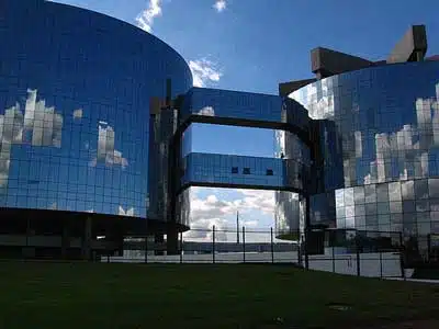 TRF1 absolve servidor do INSS condenado com base apenas nas provas produzidas no processo administrativo