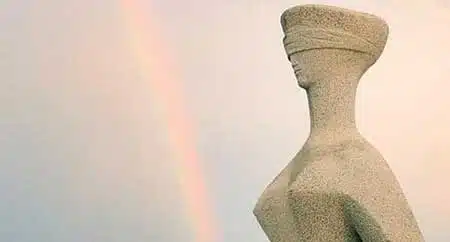 Segurada pede auxílio-doença e recebe aposentadoria por invalidez