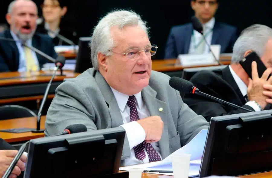 Dispensa de CAT em auxílio-doença não passa em Comissão da Câmara