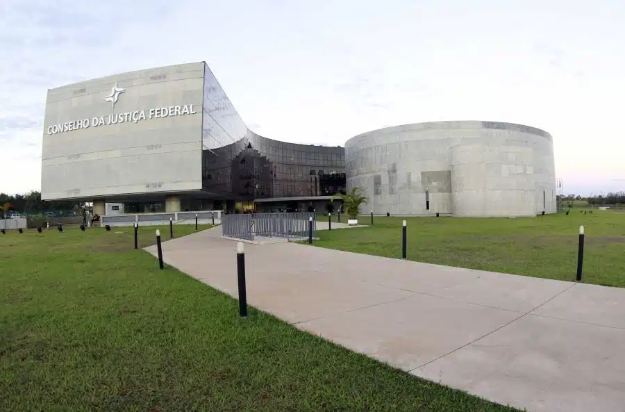 TNU edita súmula sobre conversão de período comum em especial