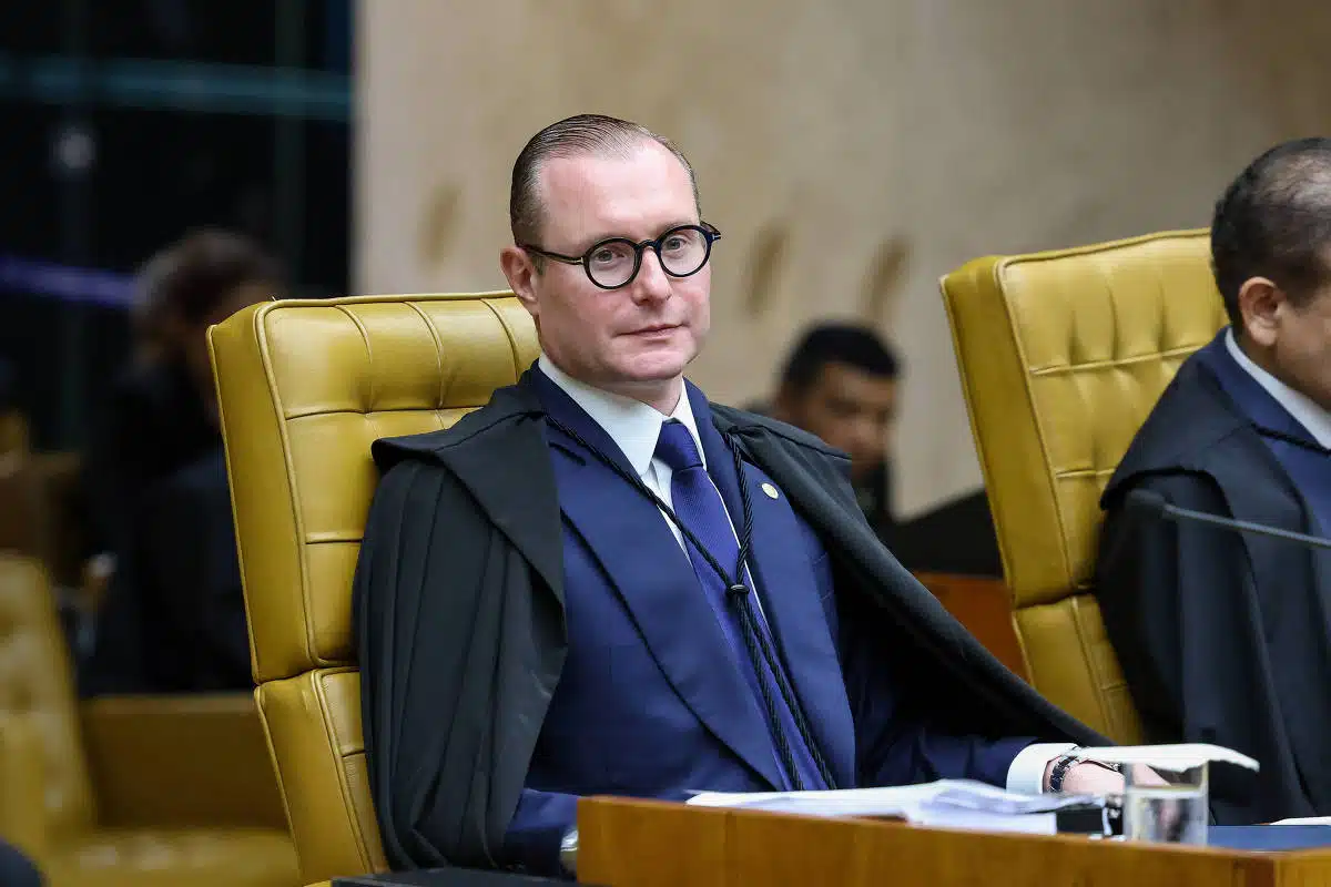 Revisão da vida toda tem 3 votos contra devolução de valor