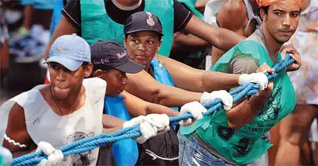 Trabalhadores de blocos de carnaval na Bahia têm direitos sociais assegurados
