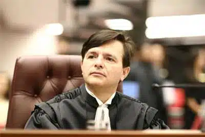 STJ: gratificação natalina poderá integrar cálculo do benefício