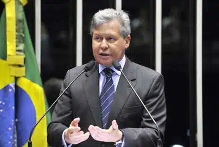 Senador Arthur Virgílio (PSDB-AM)