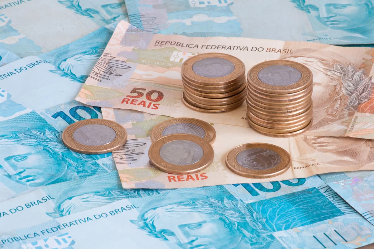 Portaria define que beneficiário que recebeu Auxílio Emergencial indevidamente terá valor descontado