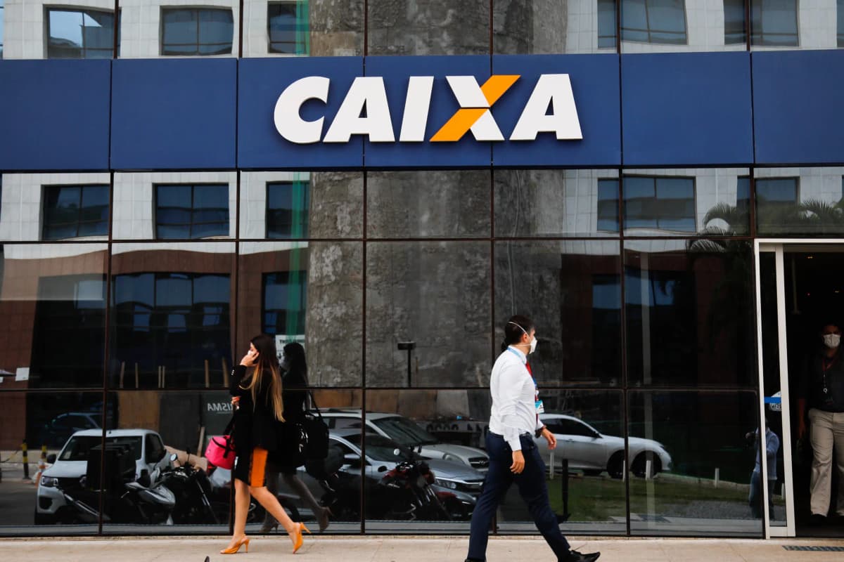 12 bancos já podem fazer empréstimo consignado do Auxílio Brasil e BPC