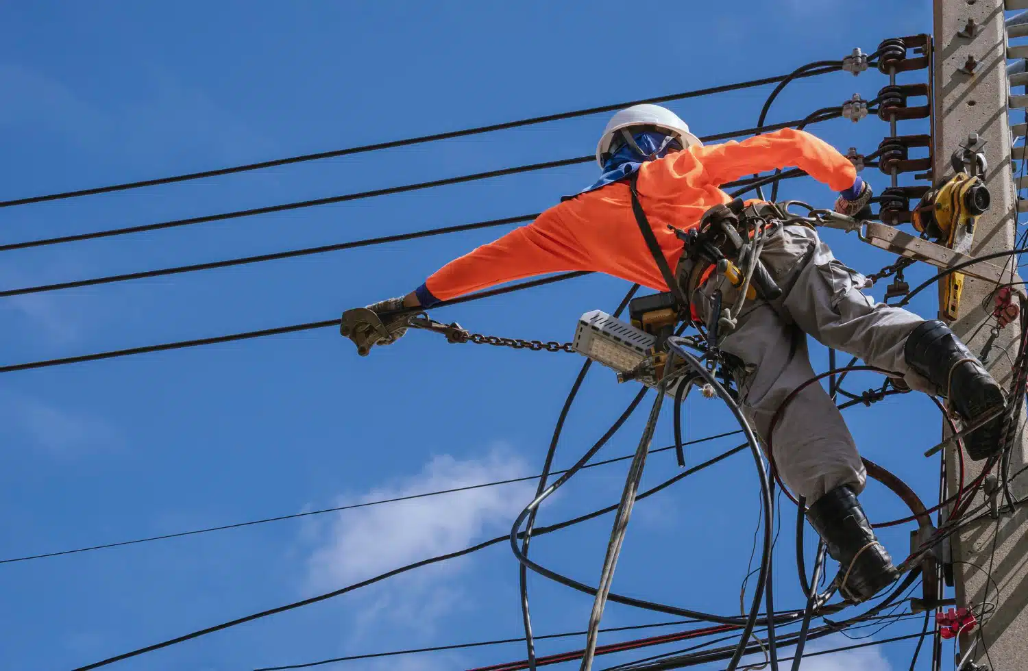STJ vai decidir se periculosidade por eletricidade garante aposentadoria especial